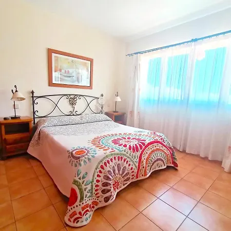 Βίλα Wonderful With Pool 150 Mt From The Sea Κοραλέχο