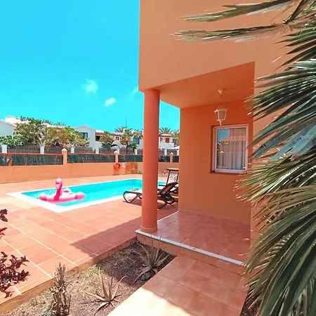 Villa Wonderful With Pool 150 Mt From The Sea